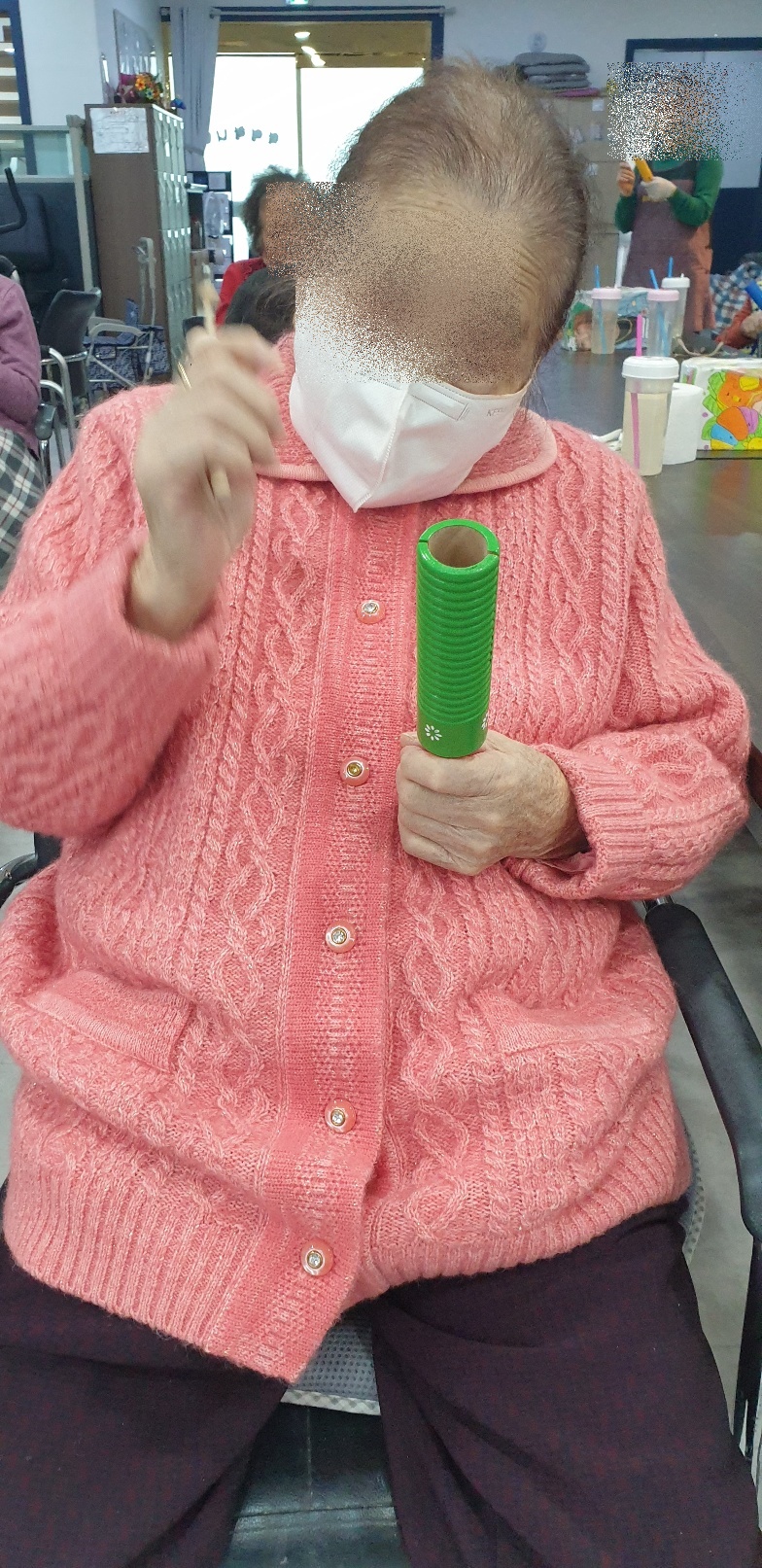 2025. 12. 1 1 음악활동(주야간보호센터)