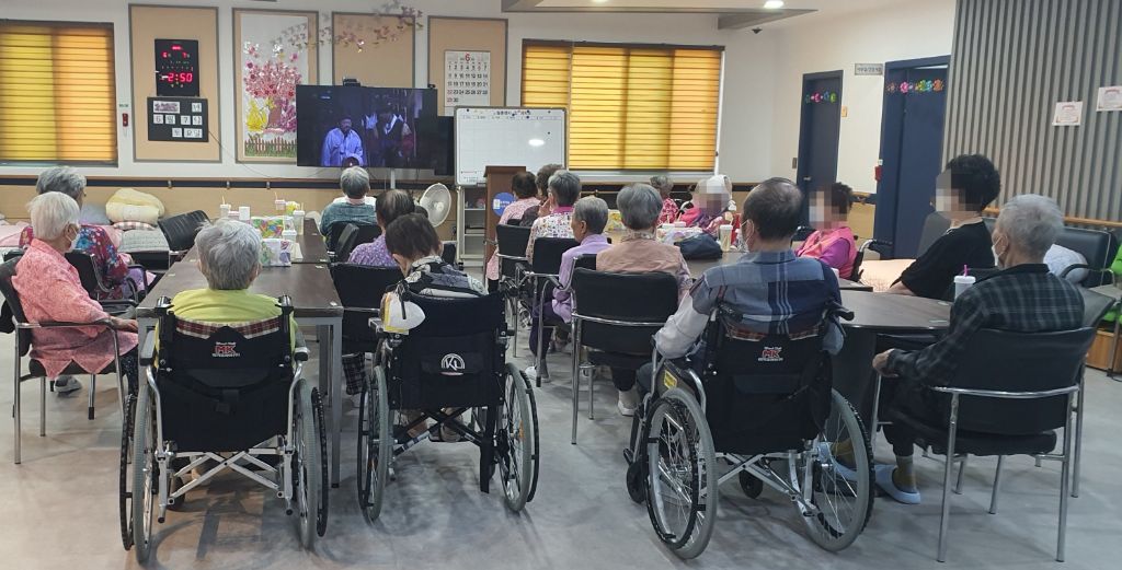 2025.6.7고전해학극장(요양원)