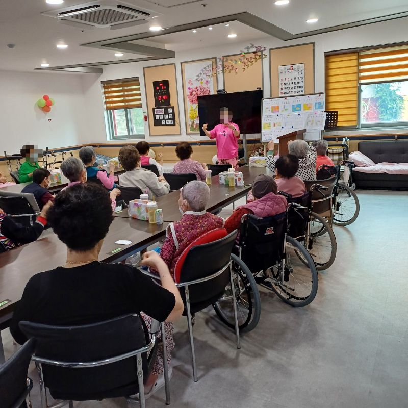 2025.5.21실버도구활동(요양원)