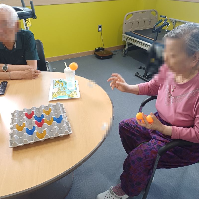 2025년 9월 23일 계란판에 공넣기(요양원)