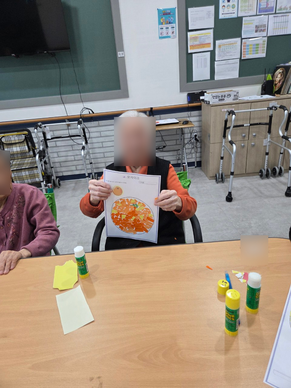 2025년 11월 4일 가을 코스모스(요양원)